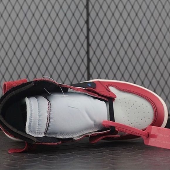 Air Jordan Chicago Off White - Picture 3 of 3